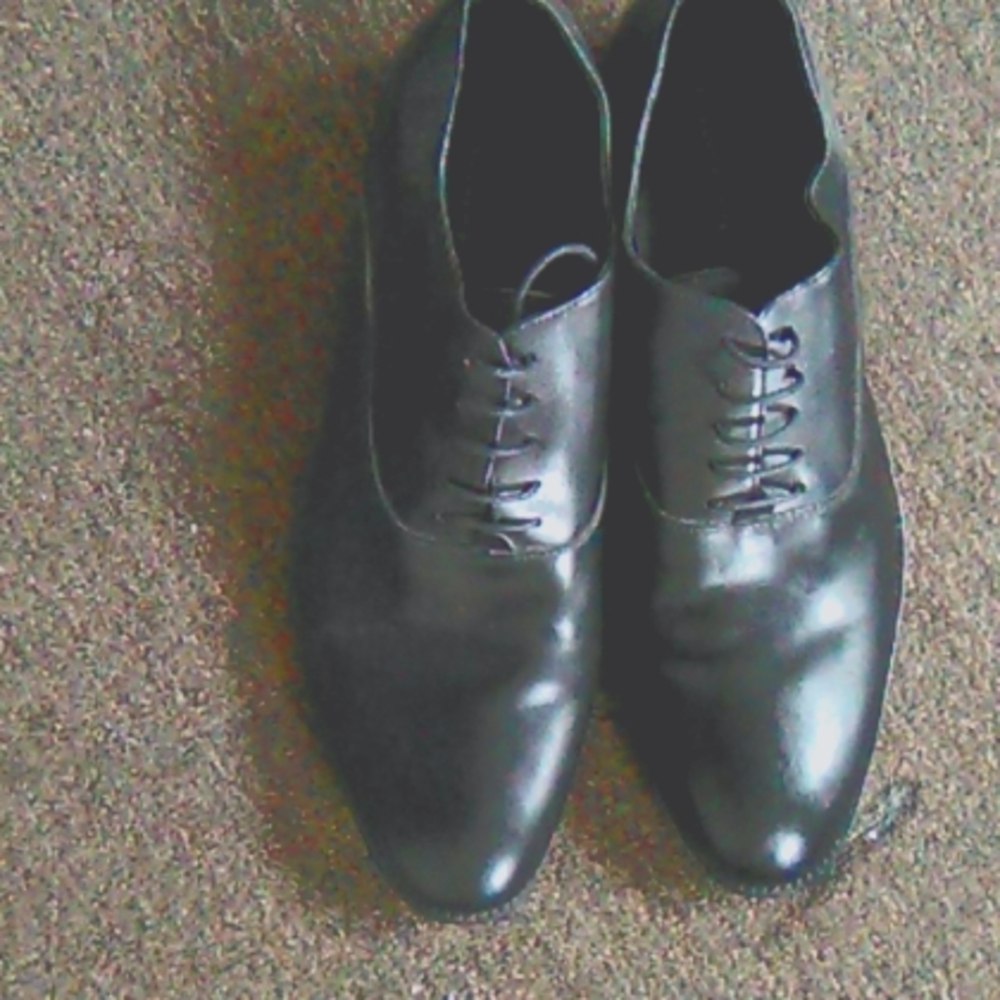Banana Republic size 10.5 dress shoes